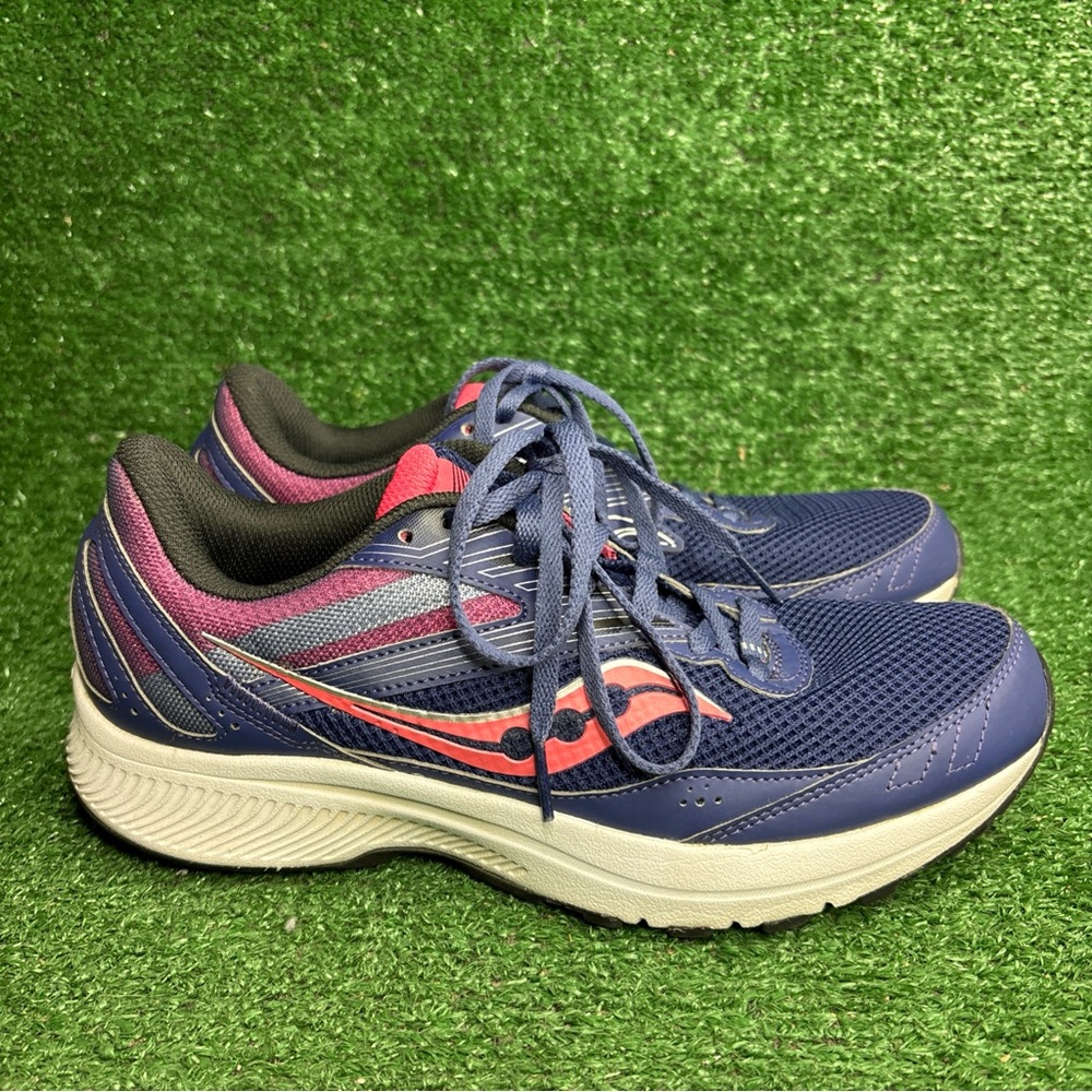 Saucony Cohesion 15  Running Shoes Sneakers Purple Pink Womens Size 10.5